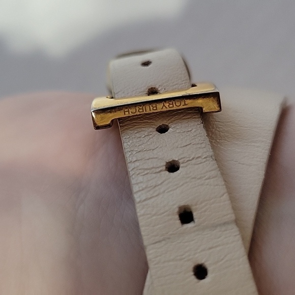 Tory Burch Gold Tan Leather Wrap Around Fitbit Bracelet/ Bangle - Picture 7 of 10